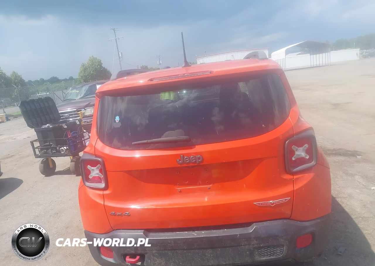2015 Jeep Renegade Trailhawk VIN:ZACCJBCT0FPB74678 - 15