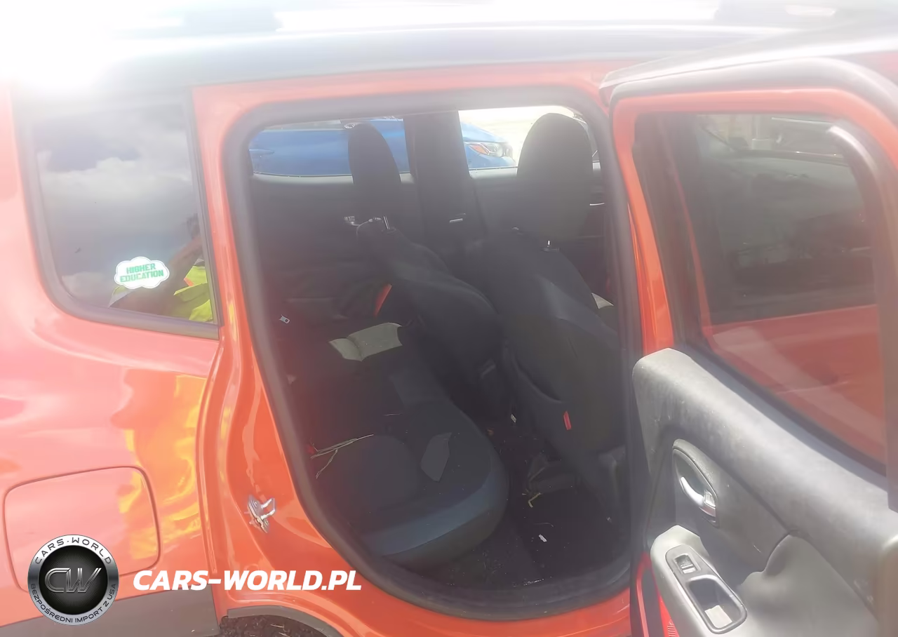 2015 Jeep Renegade Trailhawk VIN:ZACCJBCT0FPB74678 - 8