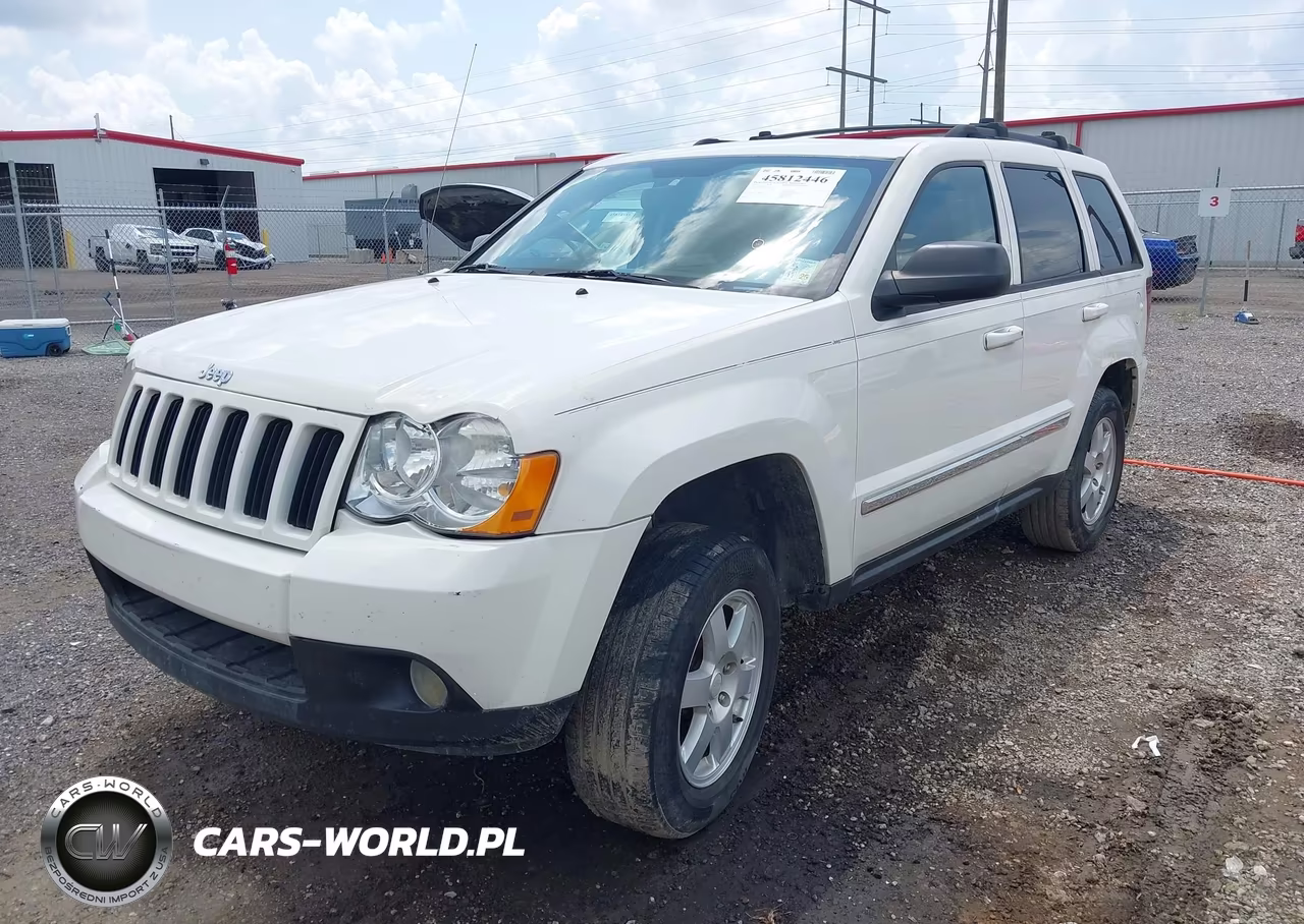 2010 Jeep Grand Cherokee Laredo VIN:1J4PS4GK3AC136737 - 2