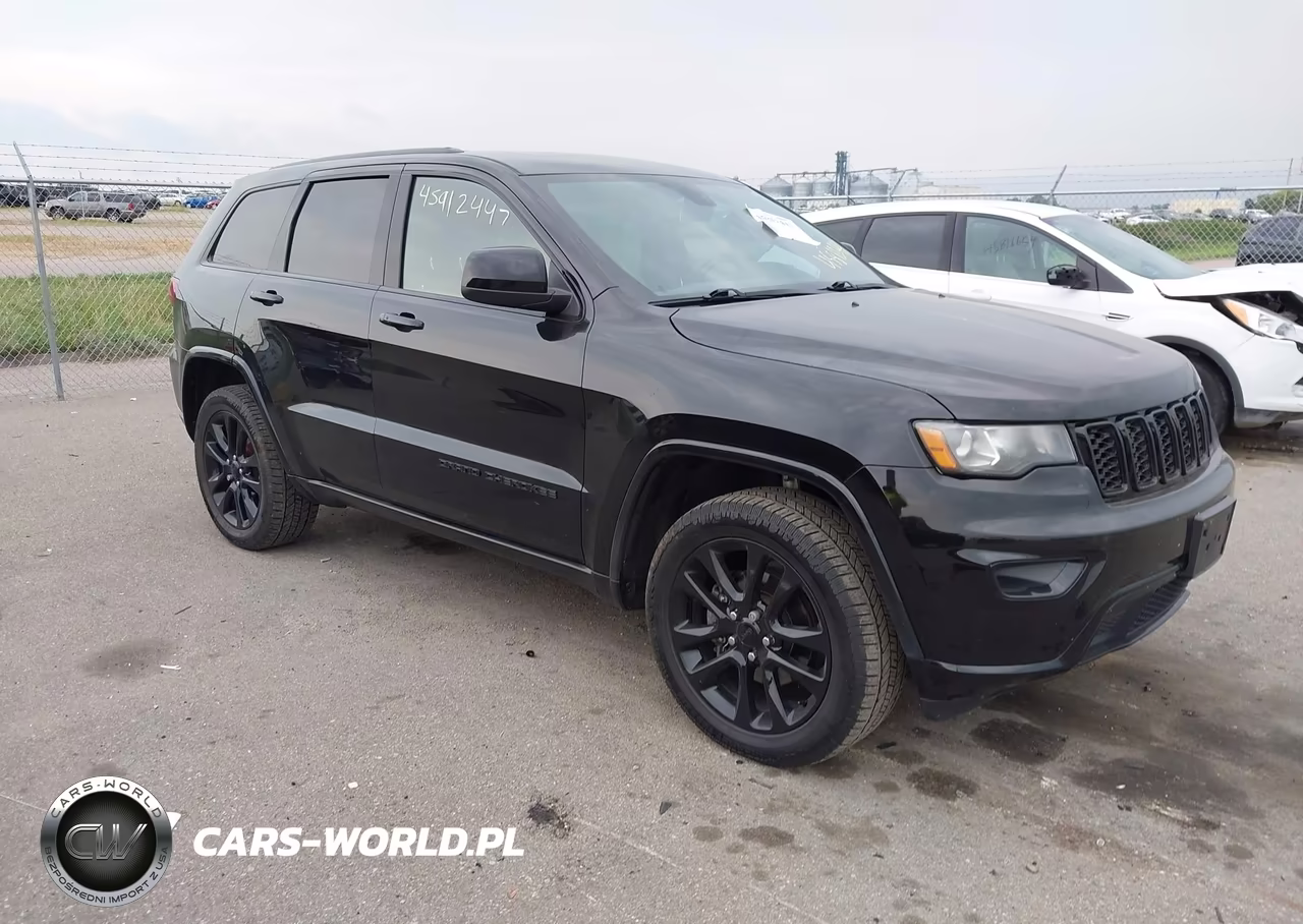 2020 Jeep Grand Cherokee Altitude 4X4 VIN:1C4RJFAG4LC231974 - 1