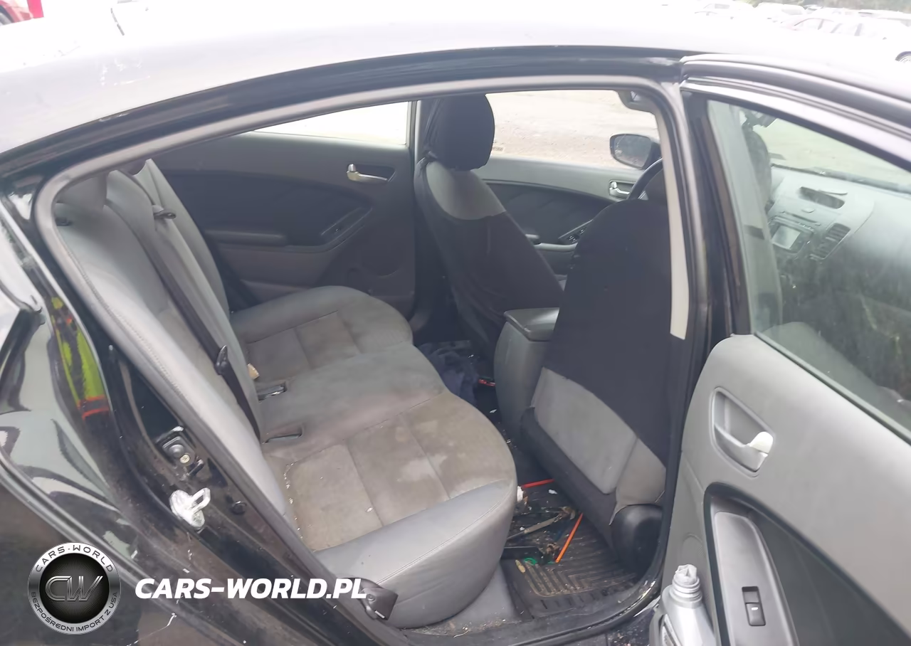 2017 Kia Forte Lx VIN:3KPFL4A73HE111990 - 8