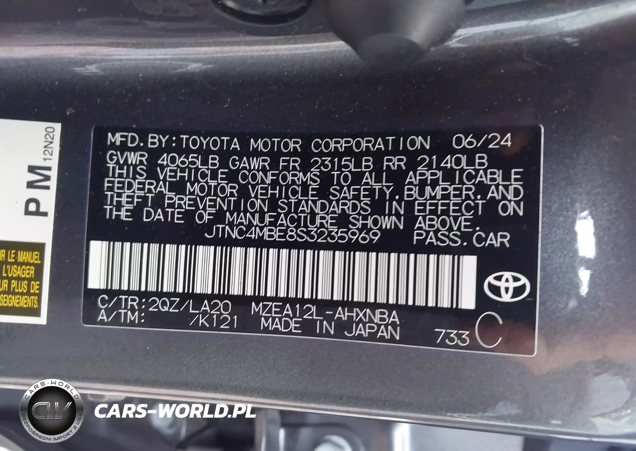 2025 Toyota Corolla Xse VIN:JTNC4MBE8S3235969 - 9
