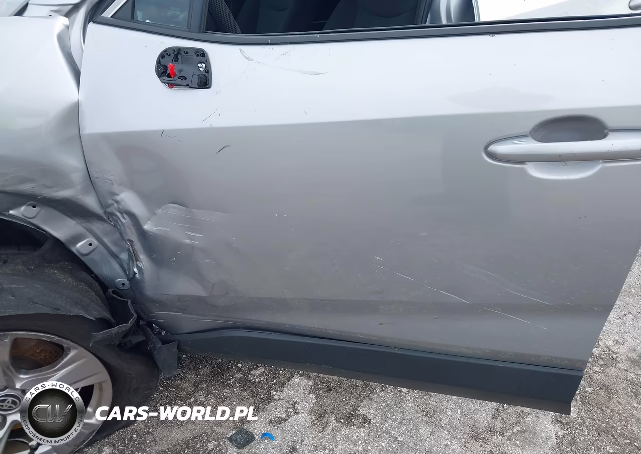 2025 Toyota Rav4 Xle VIN:2T3W1RFV4SC310182 - 6