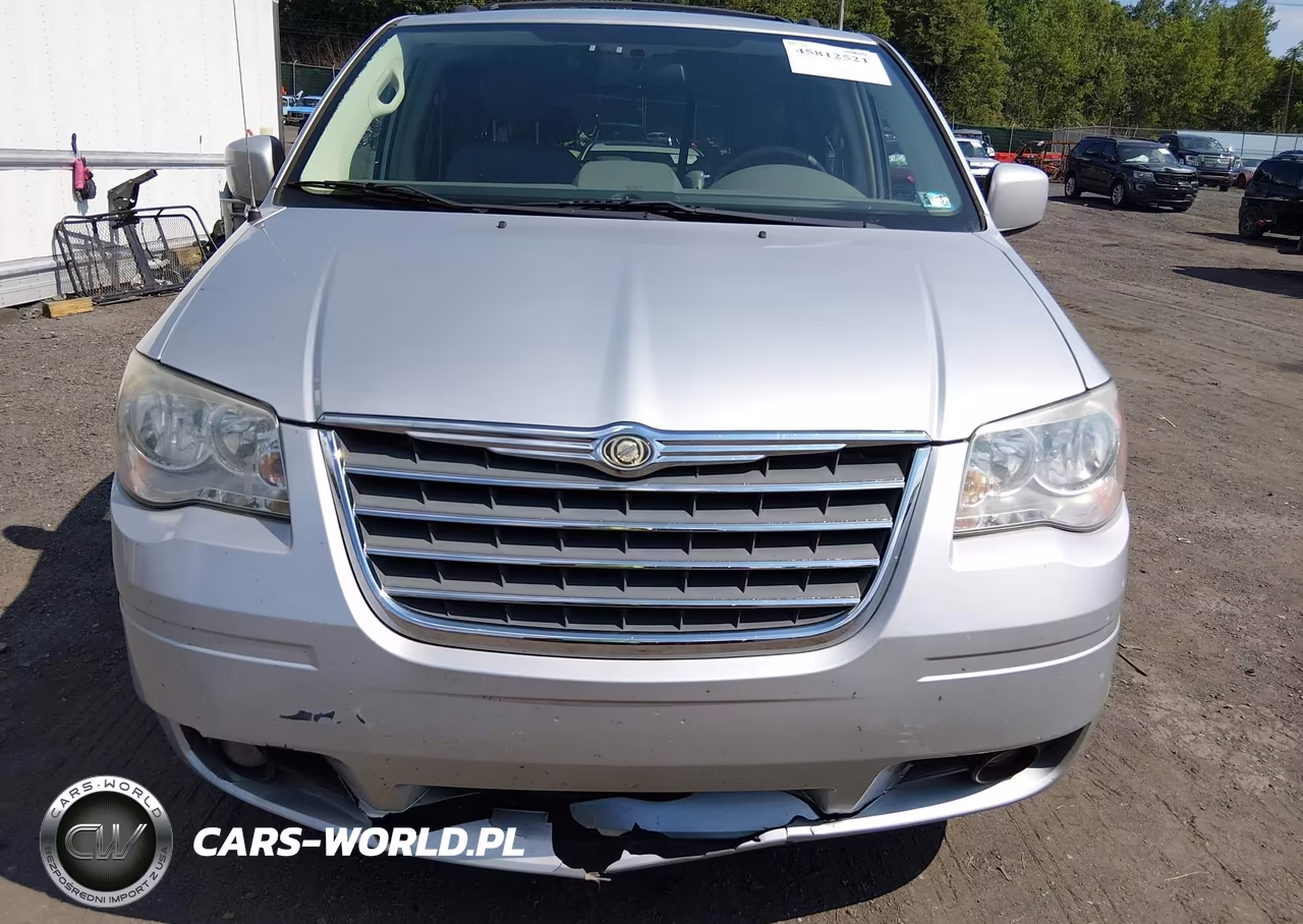 2010 Chrysler Town & Country Touring VIN:2A4RR5D12AR206077 - 6