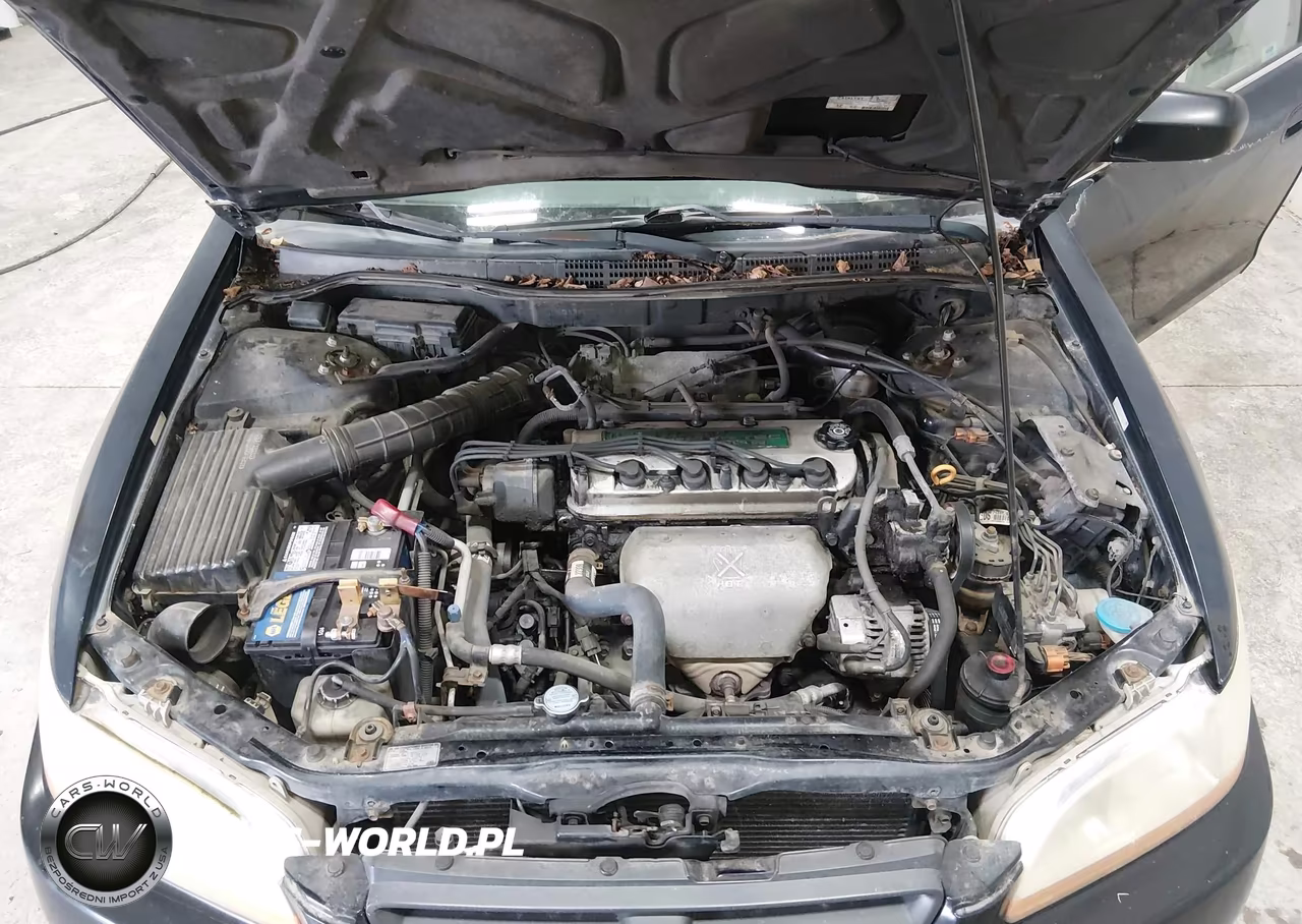 2000 Honda Accord 2.3 Ex VIN:1HGCG3277YA031547 - 10
