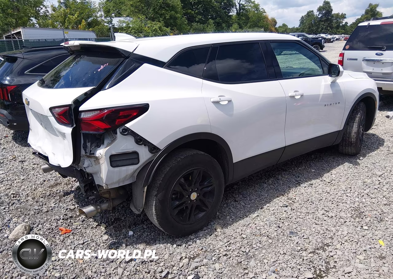 2022 Chevrolet Blazer 2Lt VIN:3GNKBCR41NS158025 - 4