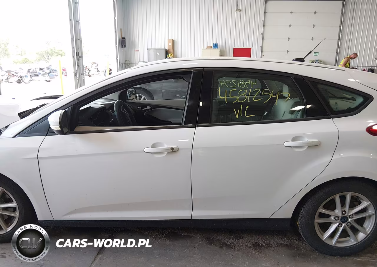 2016 FORD FOCUS SE VIN:1FADP3K27GL271469 - 14