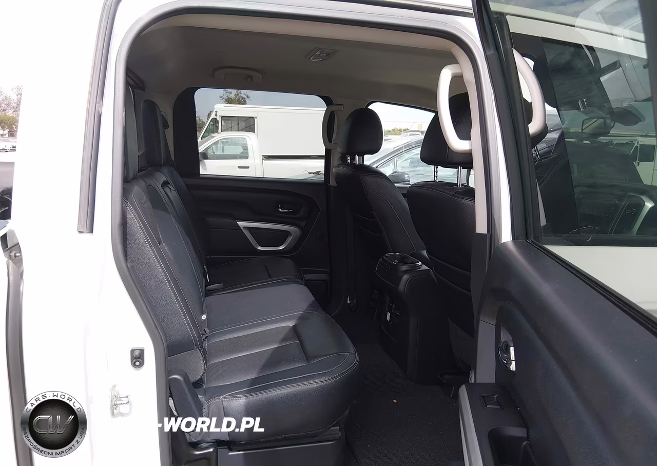 2017 Nissan Titan Sl VIN:1N6AA1E67HN517134 - 8