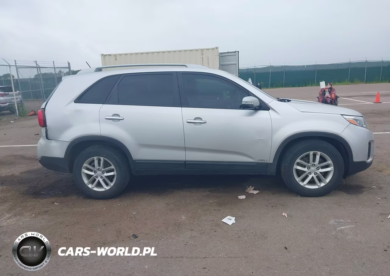 2014 Kia Sorento Lx VIN:5XYKTCA63EG436797 - 13