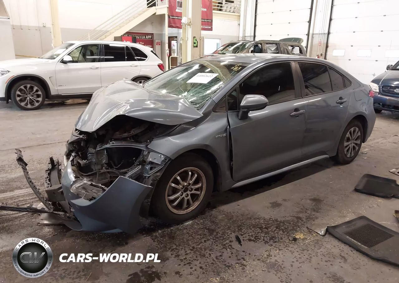 2020 Toyota Corolla Hybrid Le VIN:JTDEBRBE6LJ004260 - 2