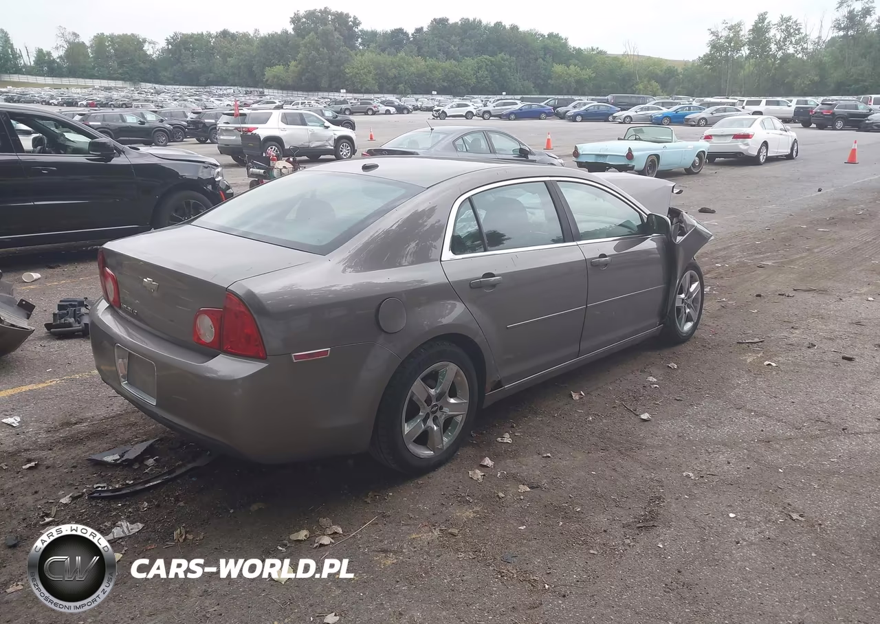 2010 Chevrolet Malibu Lt VIN:1G1ZC5EBXAF100619 - 4