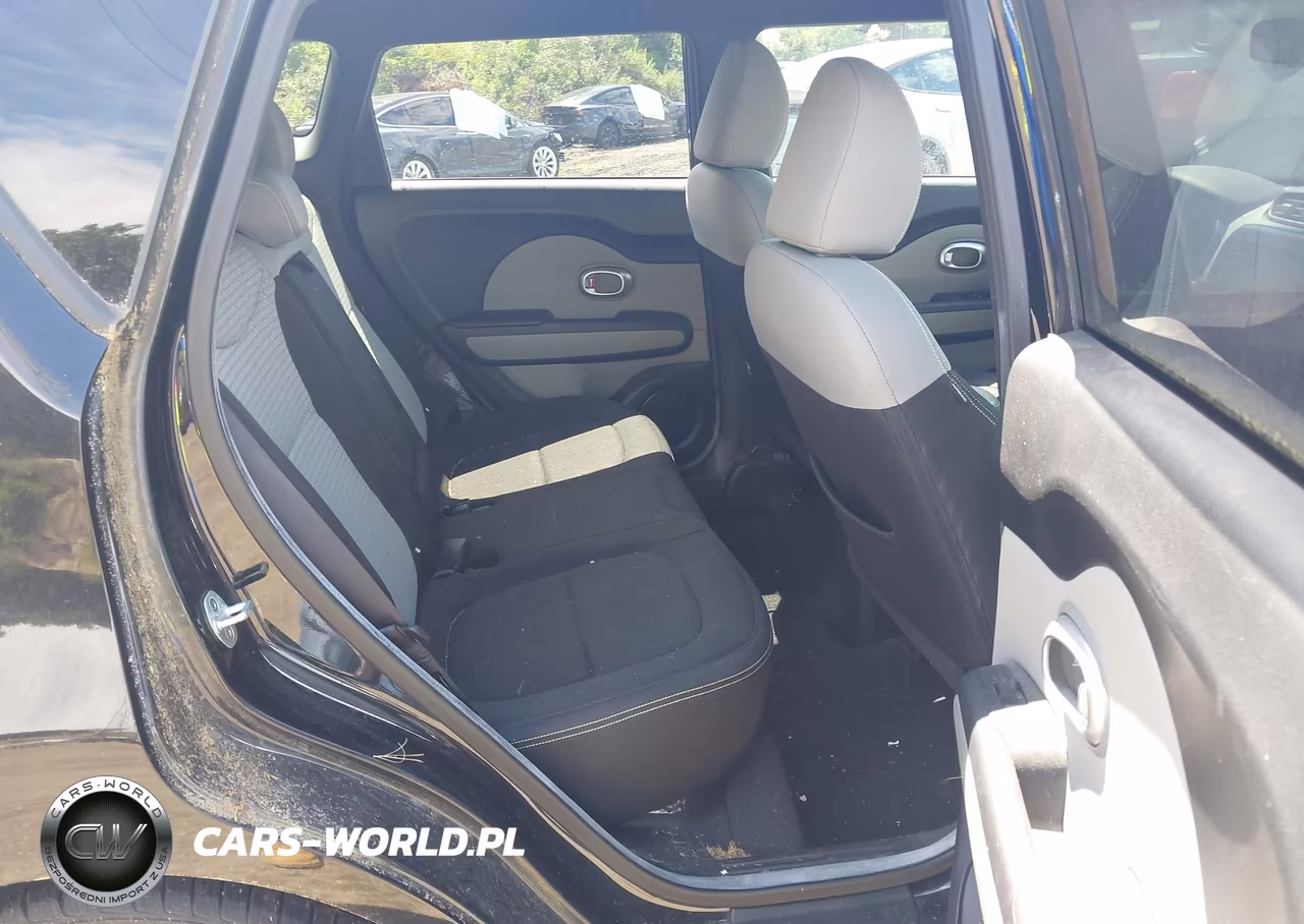 2015 Kia Soul + VIN:KNDJP3A50F7128850 - 8