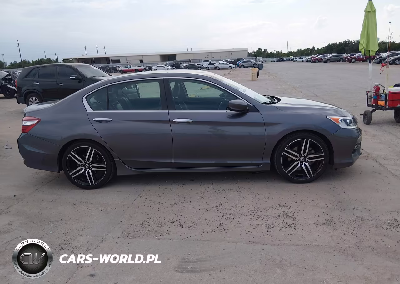2016 Honda Accord Sport VIN:1HGCR2F54GA019979 - 13