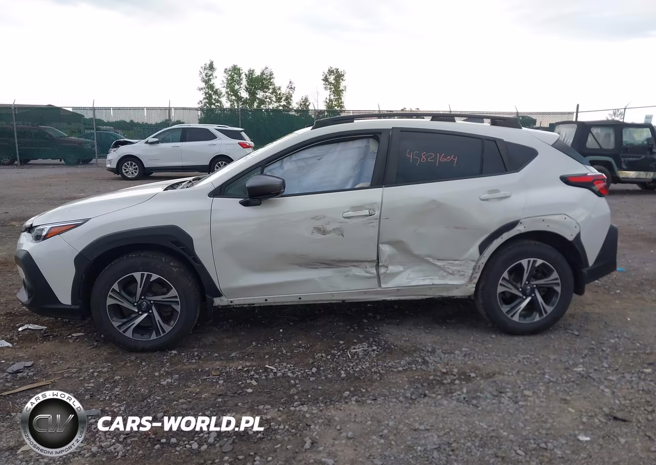2024 Subaru Crosstrek Premium VIN:JF2GUADC3R8224909 - 14