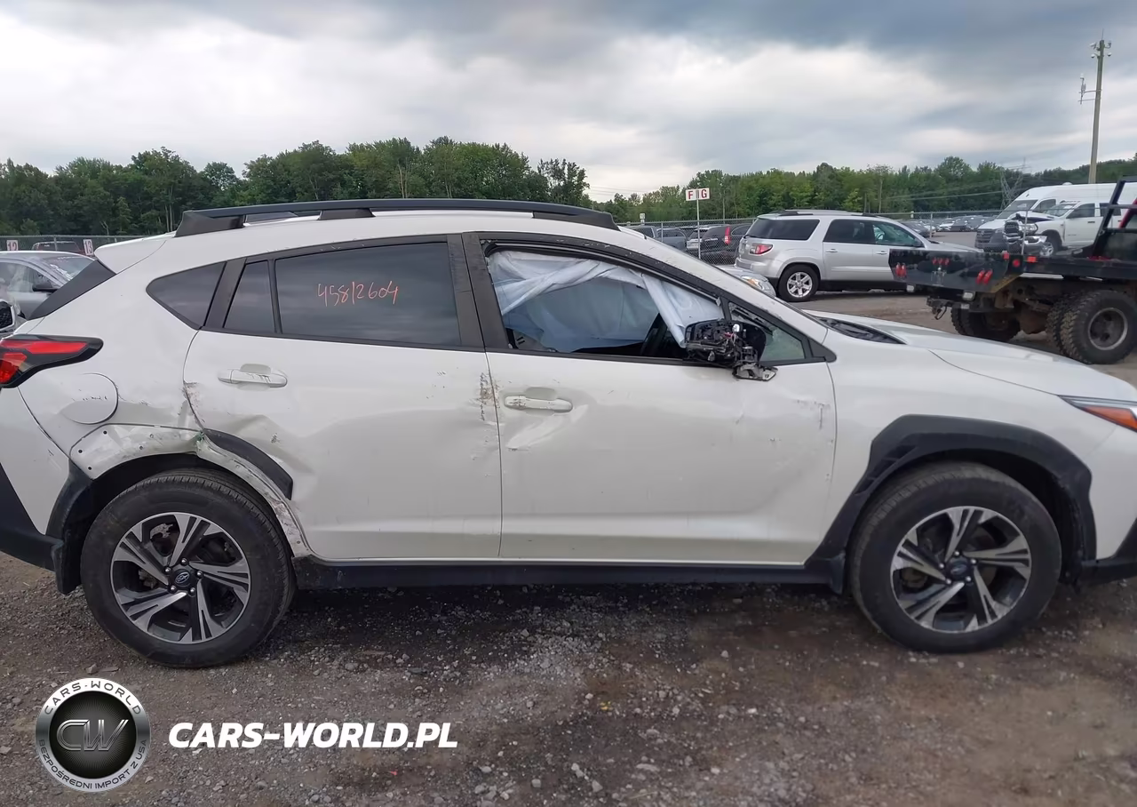 2024 Subaru Crosstrek Premium VIN:JF2GUADC3R8224909 - 6