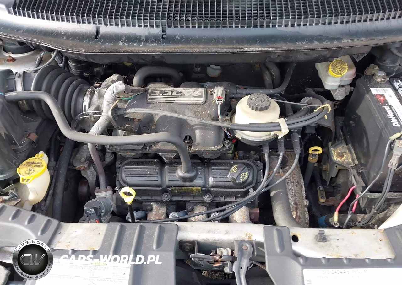 2005 Chrysler Town & Country VIN:1C4GP45R55B417196 - 10