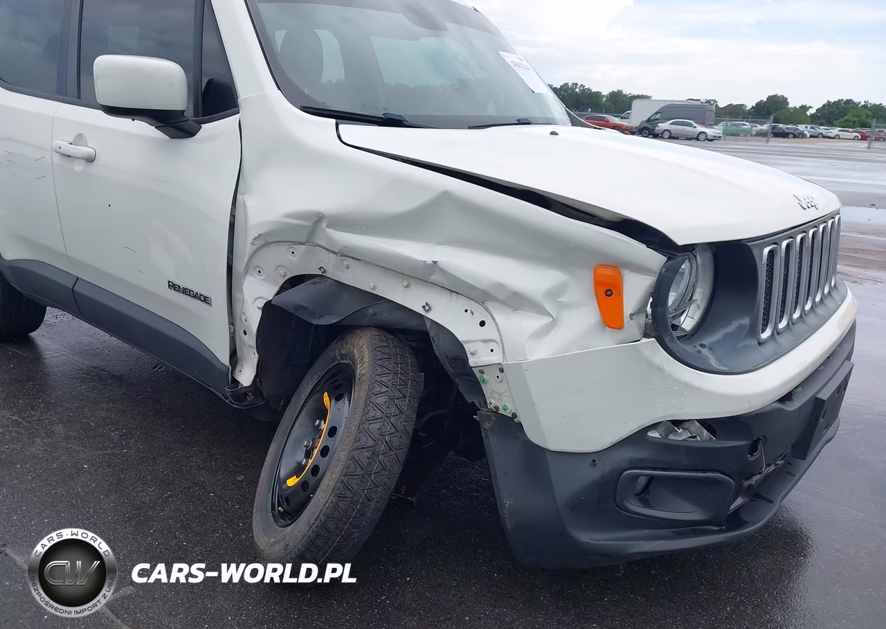 2017 Jeep Renegade Latitude VIN:ZACCJBBBXHPF15520 - 6