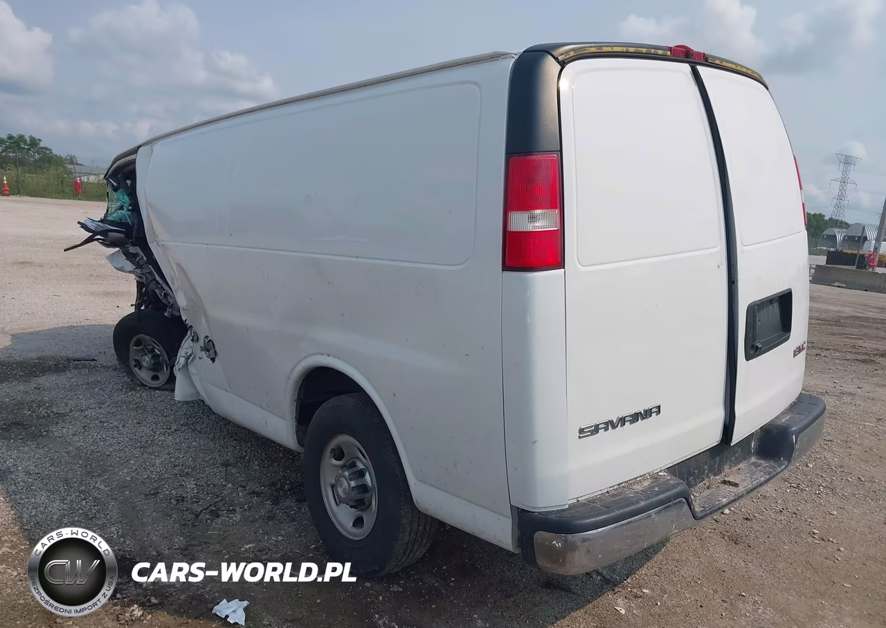 2017 GMC Savana 2500 Work Van VIN:1GTW7BFFXH1130631 - 3