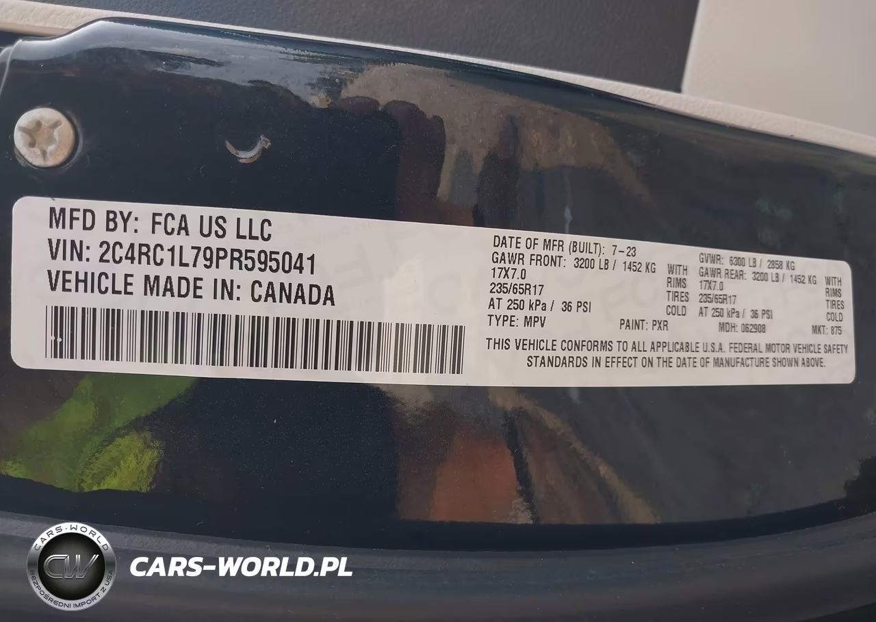 2023 Chrysler Pacifica Hybrid Touring L VIN:2C4RC1L79PR595041 - 9