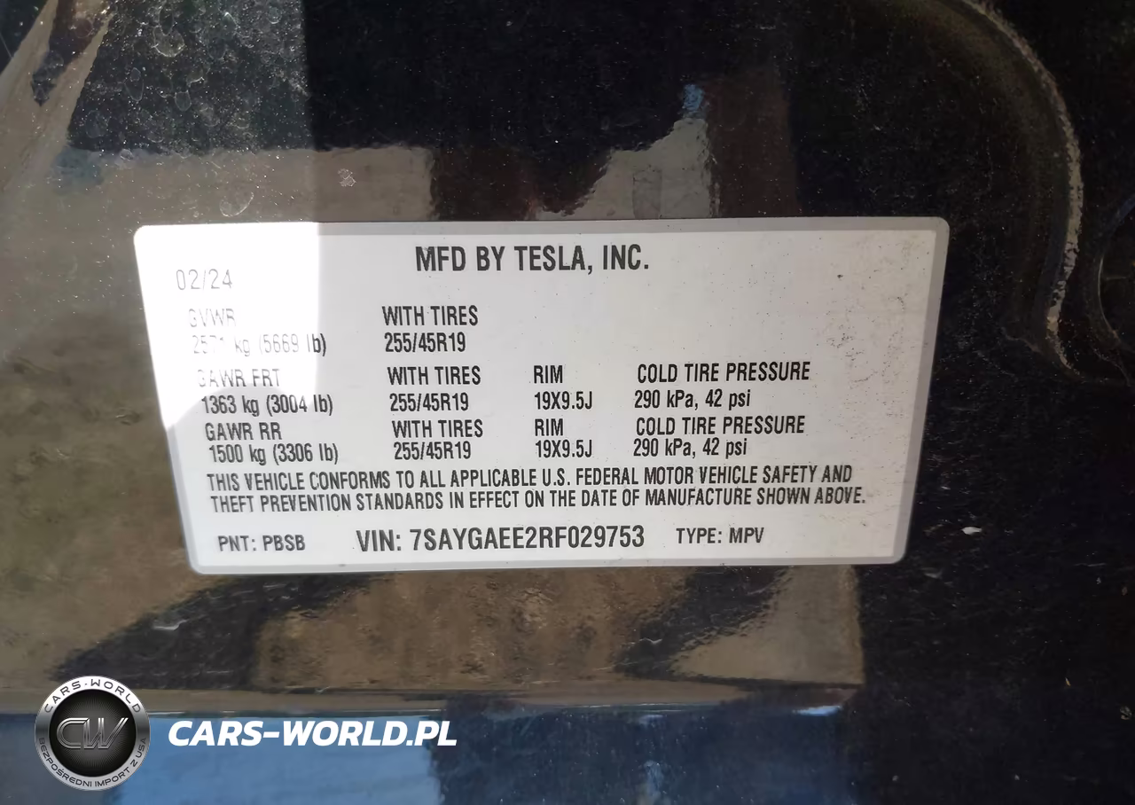 2024 Tesla Model Y Long Range Dual Motor All-Wheel Drive VIN:7SAYGAEE2RF029753 - 9