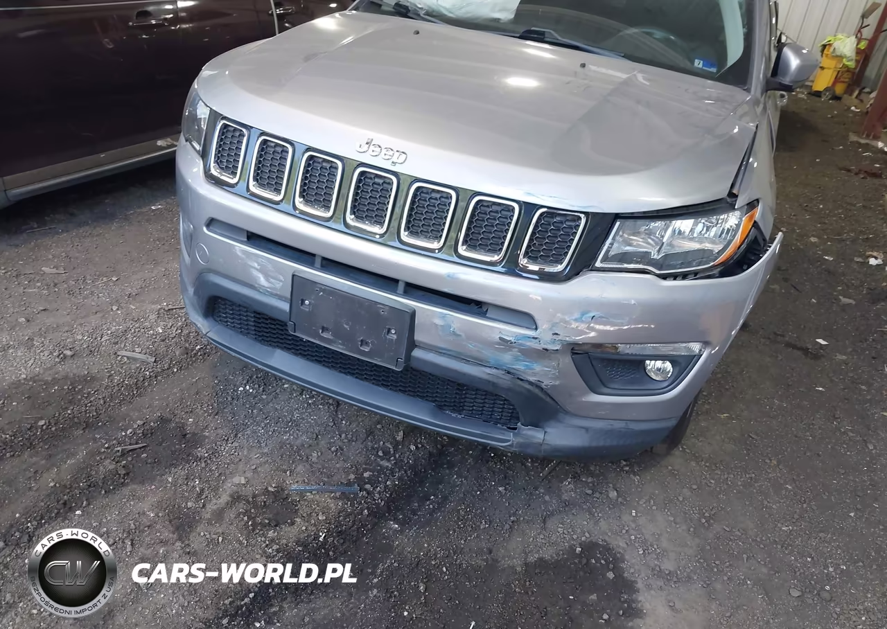 2018 Jeep Compass Latitude 4X4 VIN:3C4NJDBB4JT161688 - 6