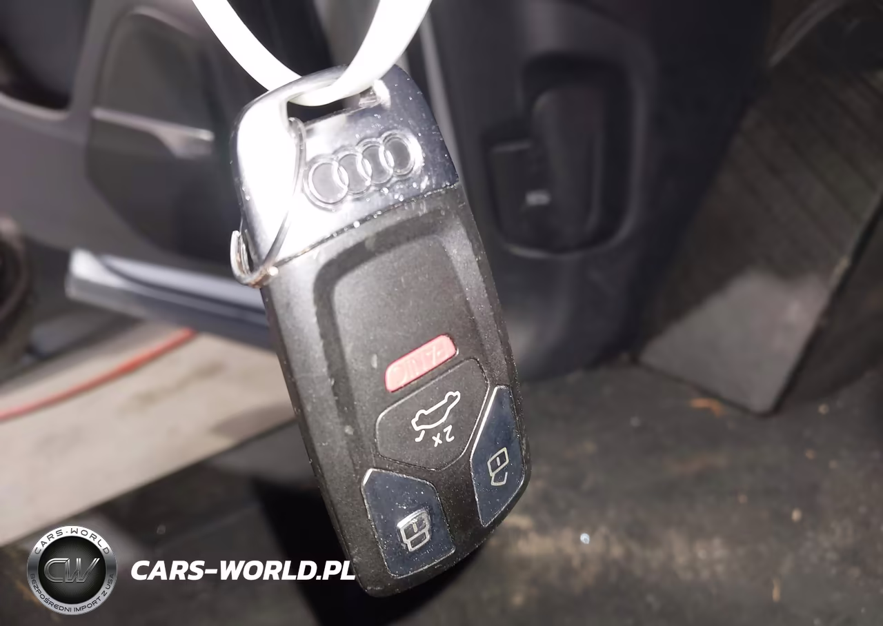 2019 Audi Q7 55 Premium VIN:WA1VAAF75KD037130 - 11
