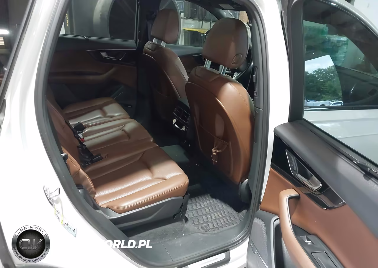 2019 Audi Q7 55 Premium VIN:WA1VAAF75KD037130 - 8
