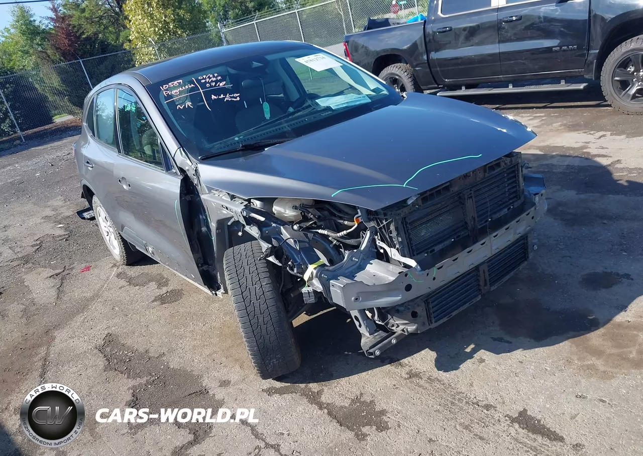 2022 Ford Escape S