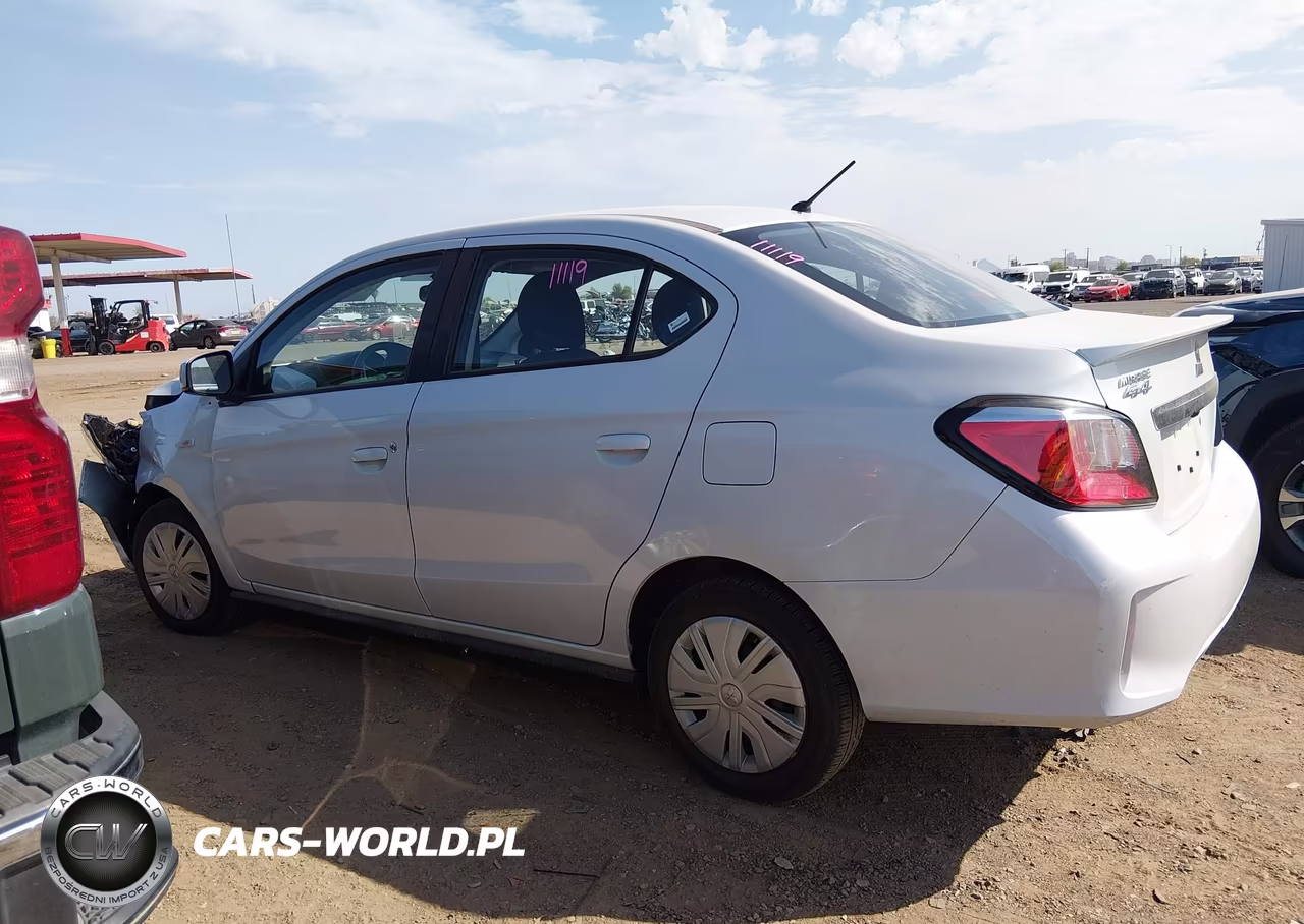 2024 Mitsubishi Mirage G4 Black Edition-Es-Le VIN:ML32FUFJ1RHF19996 - 13