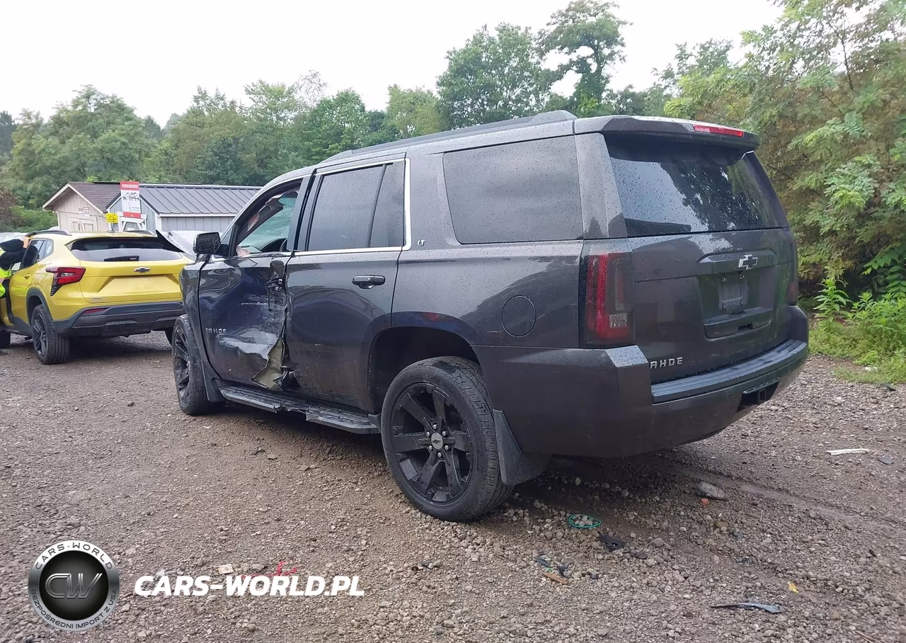 2015 Chevrolet Tahoe Lt VIN:1GNSKBKC2FR579008 - 3