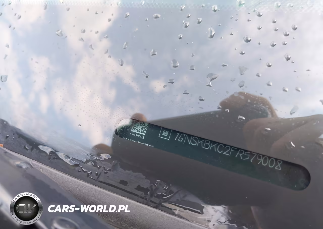 2015 Chevrolet Tahoe Lt VIN:1GNSKBKC2FR579008 - 9