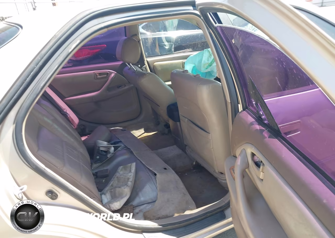 1999 Toyota Camry Le VIN:4T1BG28K2XU871485 - 8