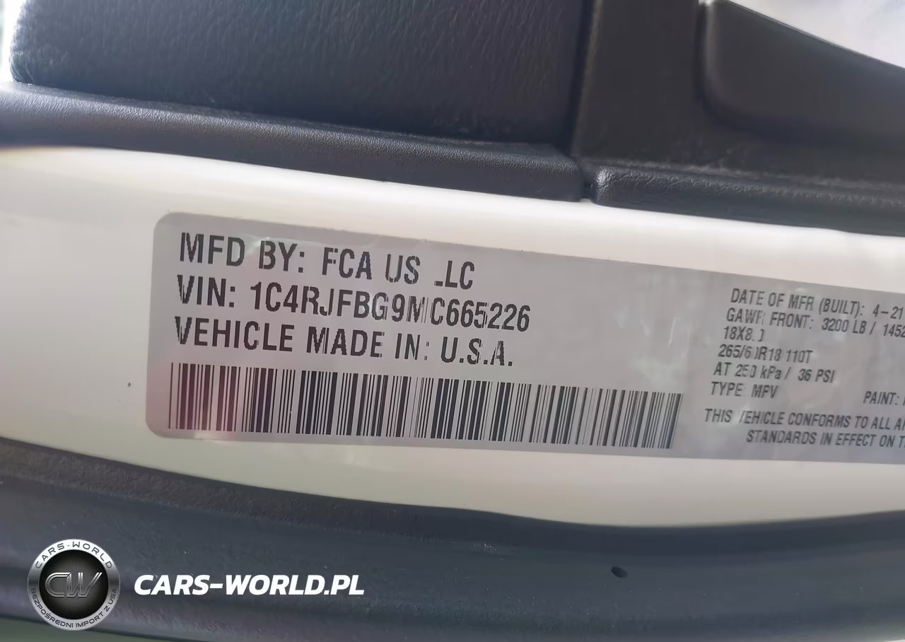 2021 Jeep Grand Cherokee Limited 4X4 VIN:1C4RJFBG9MC665226 - 9