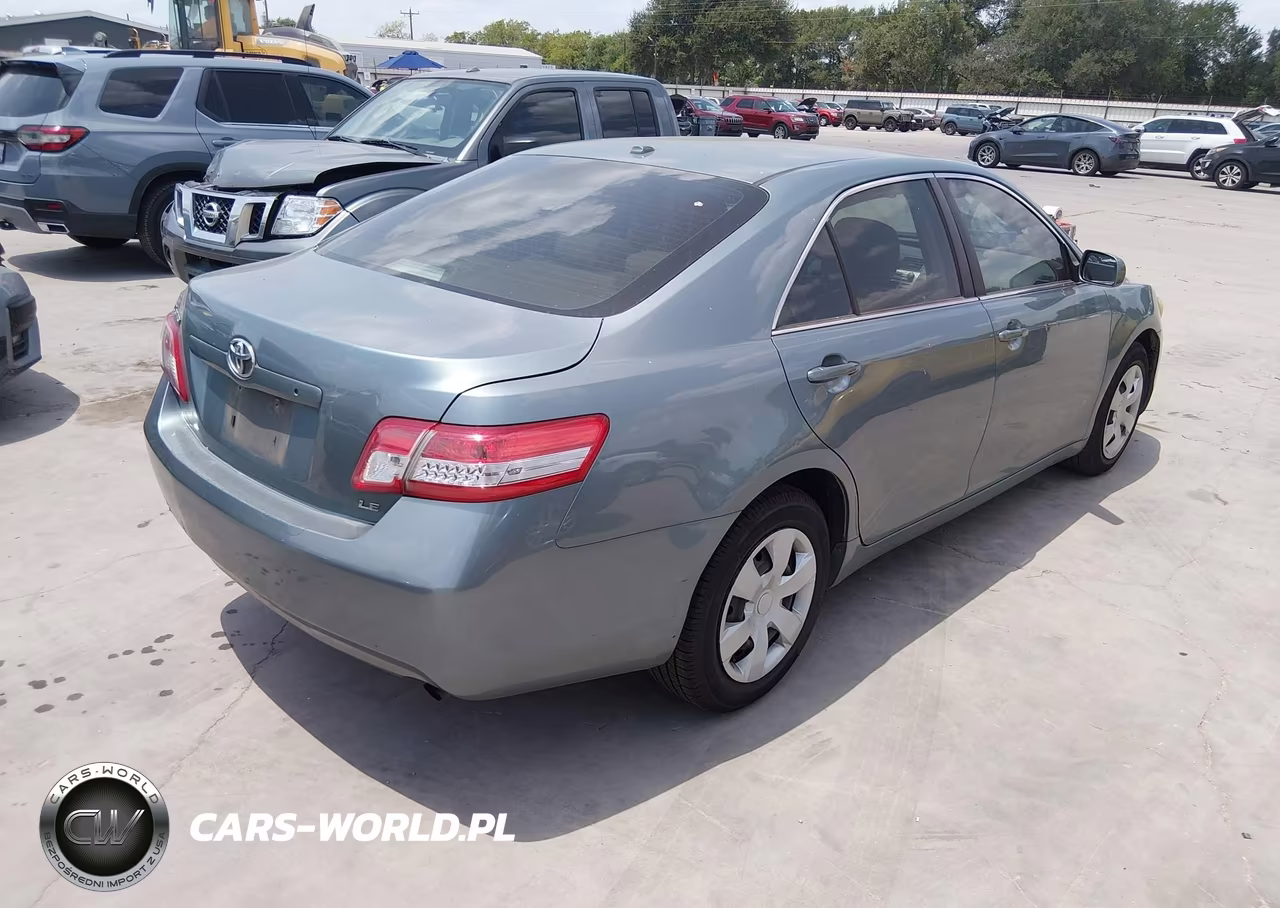 2010 Toyota Camry Le VIN:4T4BF3EK3AR050891 - 4