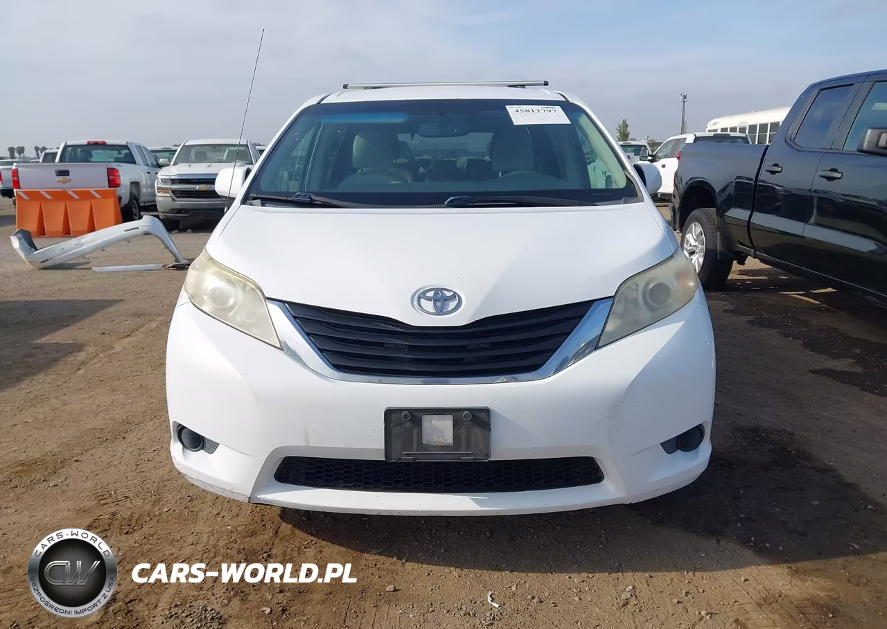 2014 Toyota Sienna Le V6 8 Passenger VIN:5TDKK3DC5ES427011 - 13