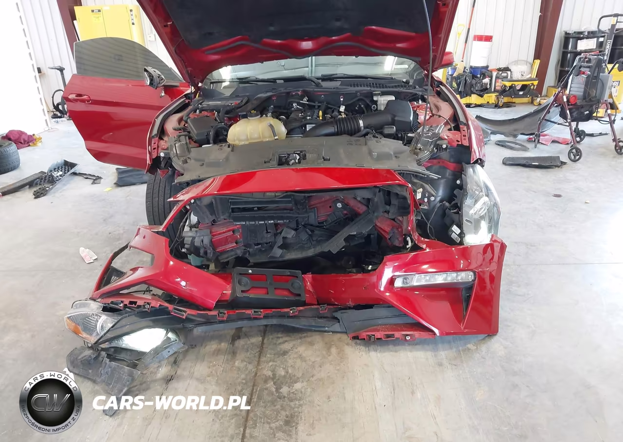 2021 Ford Mustang Ecoboost Premium Fastback VIN:1FA6P8TH0M5147326 - 6