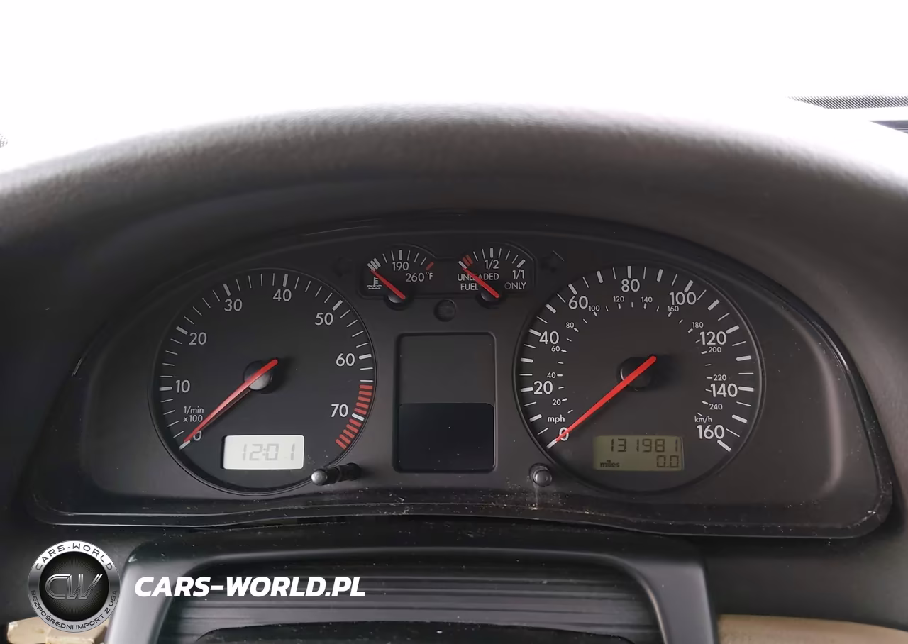 2001 Volkswagen Passat Gls VIN:WVWAC63B11P001582 - 7