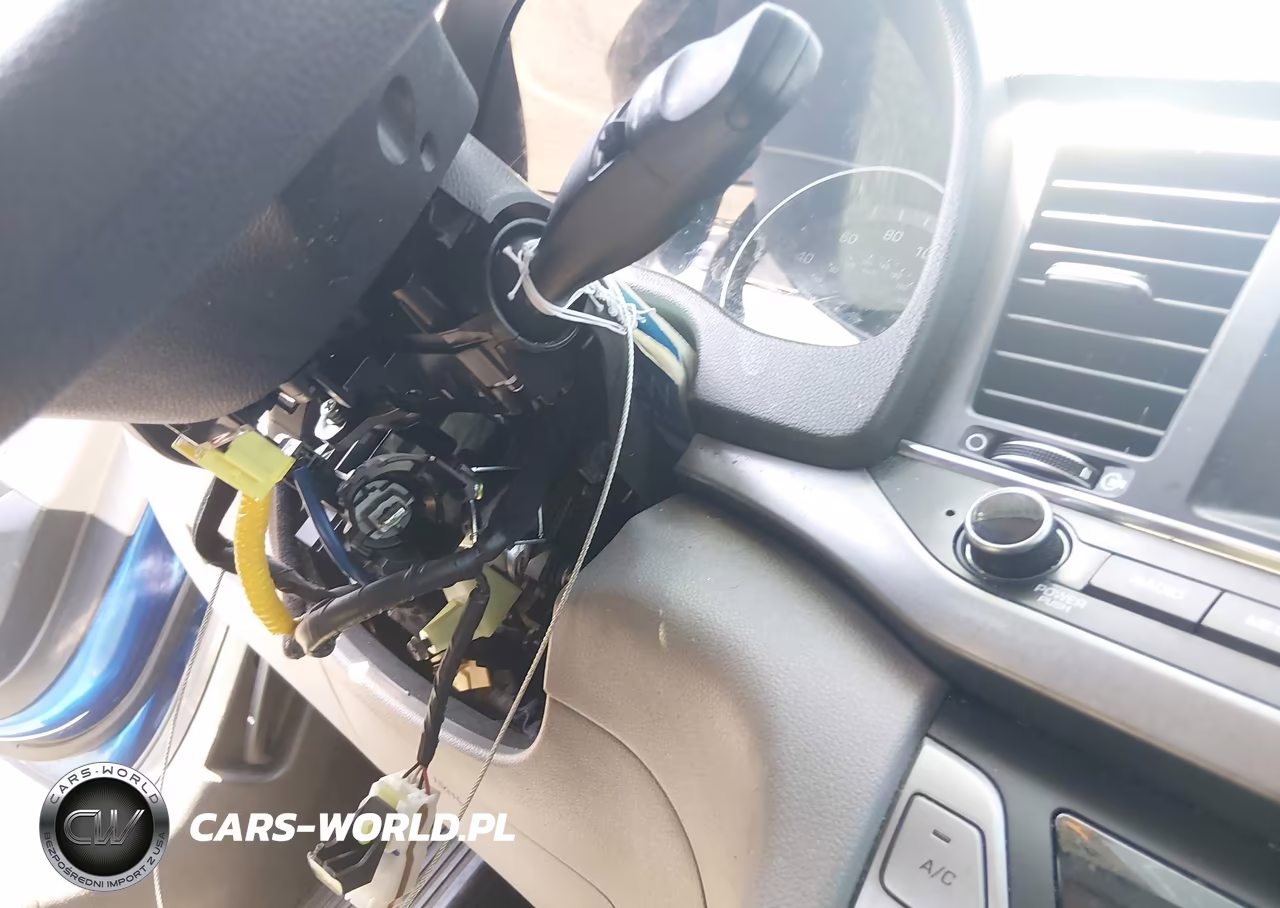 2018 Hyundai Elantra Sel VIN:5NPD84LF8JH304134 - 6