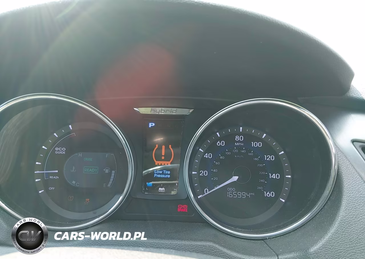 2012 Hyundai Sonata Hybrid VIN:KMHEC4A49CA041145 - 7