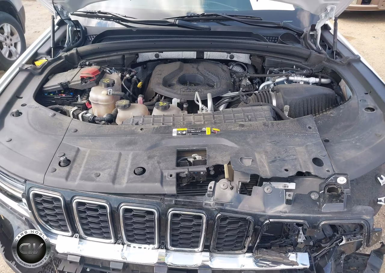 2024 Jeep Grand Cherokee 4Xe VIN:1C4RJYB62R8959550 - 10