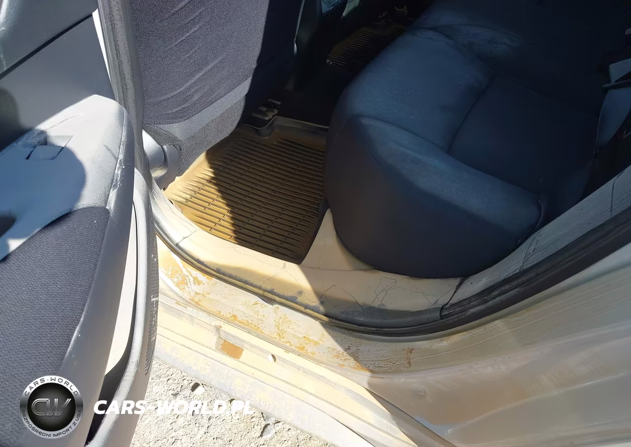 2023 Toyota Corolla Le VIN:5YFB4MDE8PP077659 - 12
