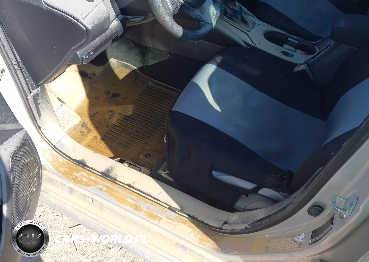 2023 Toyota Corolla Le VIN:5YFB4MDE8PP077659 - 6