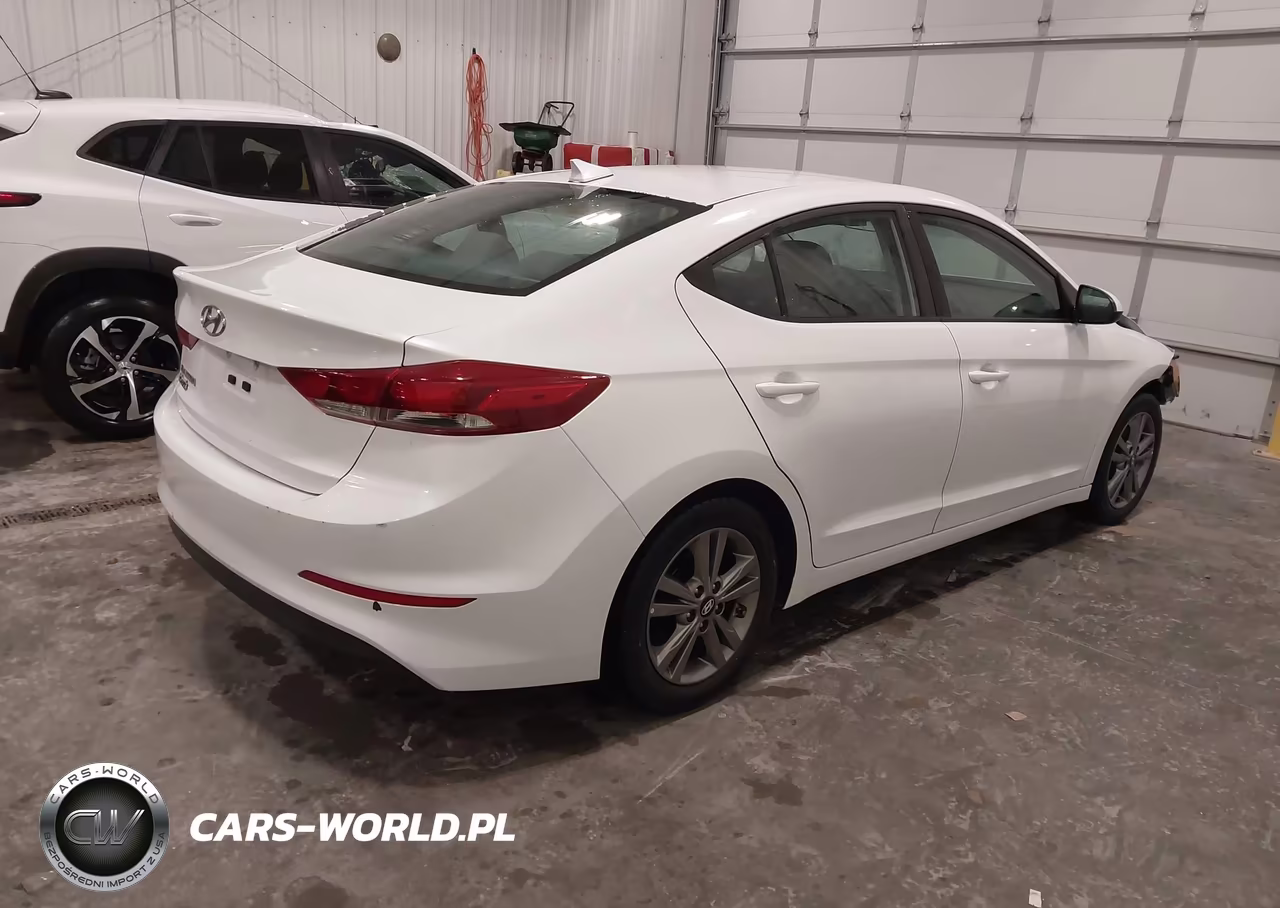 2017 Hyundai Elantra Se VIN:5NPD84LF3HH207434 - 4