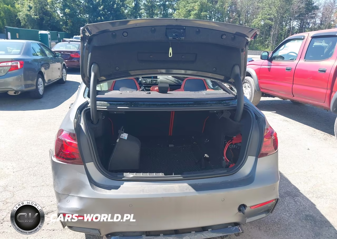 2017 BMW M3 VIN:WBS8M9C36H5G85763 - 16