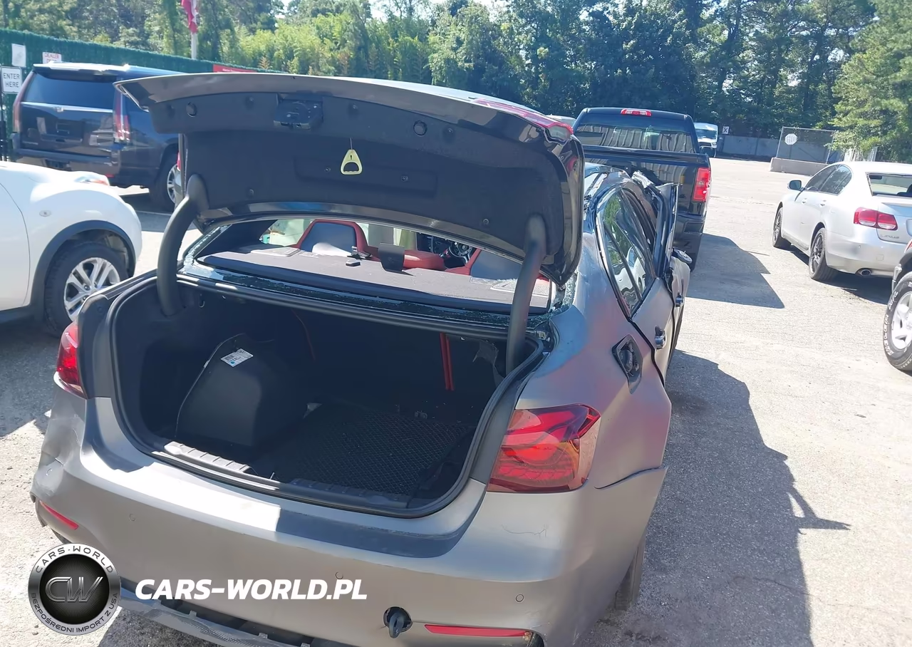 2017 BMW M3 VIN:WBS8M9C36H5G85763 - 4