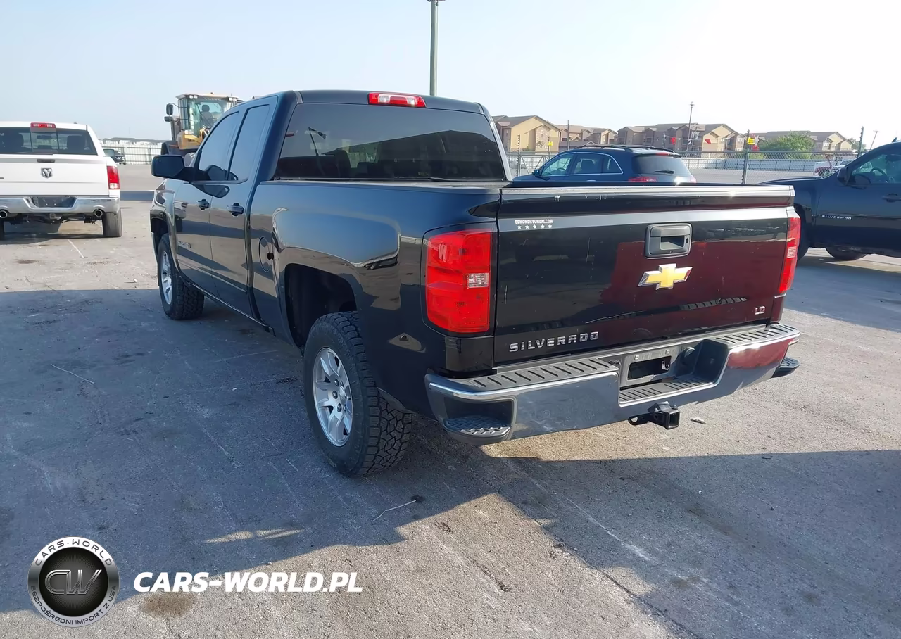 2019 Chevrolet Silverado 1500 Ld Lt VIN:2GCRCPEC0K1128644 - 3