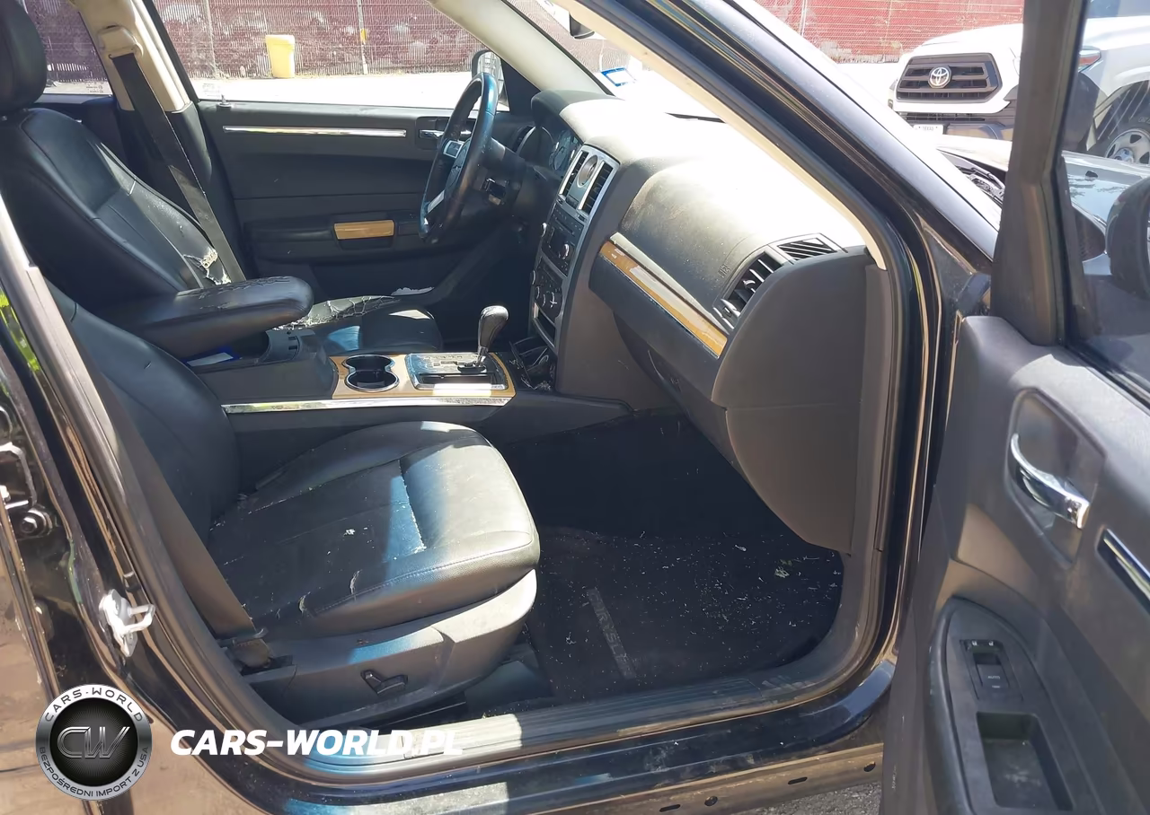 2008 Chrysler 300 Limited VIN:2C3KA33G58H193399 - 5