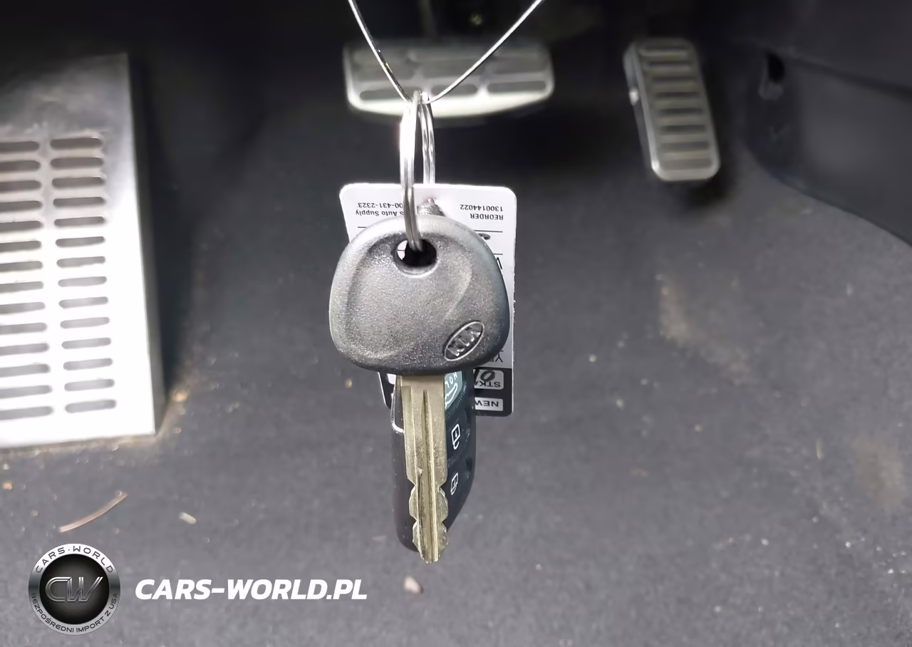 2010 Kia Forte Koup Sx VIN:KNAFW6A3XA5138005 - 11