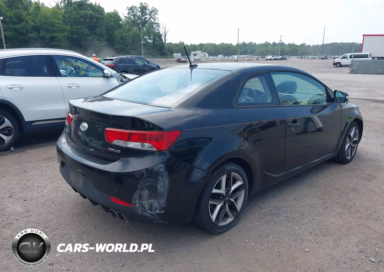 2010 Kia Forte Koup Sx VIN:KNAFW6A3XA5138005 - 4