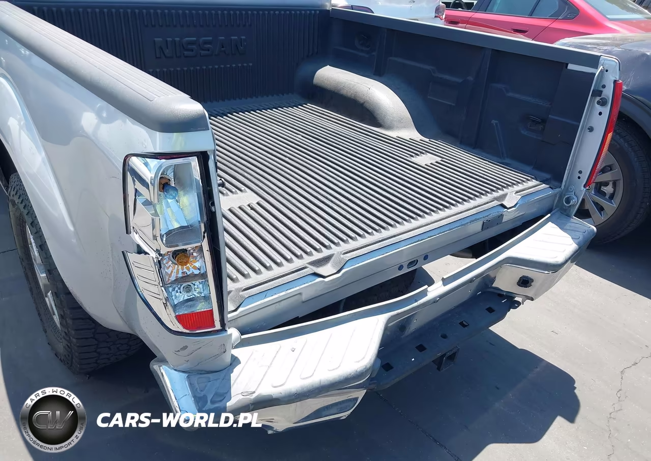 2016 Nissan Frontier Desert Runner-S-Sl-Sv VIN:1N6AD0ER7GN732605 - 6